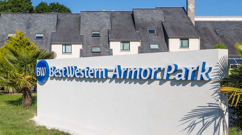 Best Western Hotel Armor Park Dinan Exterior. Images powered by <a href="https://iceportal.shijigroup.com" target="_blank" rel="noopener">Ice Portal</a>.