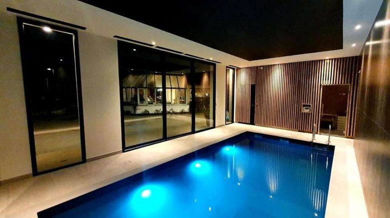 <b>Best Western Hotel Armor Park Dinan Pool</b>. Images powered by <a href="https://iceportal.shijigroup.com/" title="IcePortal" target="_blank">IcePortal</a>.