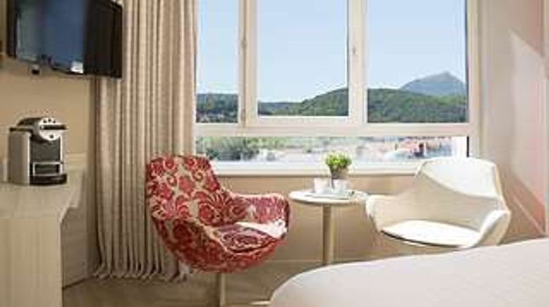 <b>Hotel Oceania Clermont-Ferrand Room</b>. Images powered by <a href="https://iceportal.shijigroup.com/" title="IcePortal" target="_blank">IcePortal</a>.