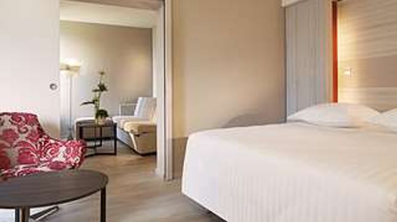 <b>Hotel Oceania Clermont-Ferrand Room</b>. Images powered by <a href="https://iceportal.shijigroup.com/" title="IcePortal" target="_blank">IcePortal</a>.