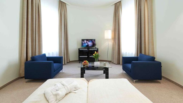 <b>HiLight Suites Hotel Room</b>. Images powered by <a href="https://iceportal.shijigroup.com/" title="IcePortal" target="_blank">IcePortal</a>.