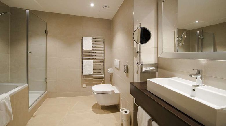 <b>HiLight Suites Hotel Room</b>. Images powered by <a href="https://iceportal.shijigroup.com/" title="IcePortal" target="_blank">IcePortal</a>.