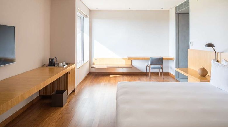 B Hotel Brasilia Room. Images powered by <a href="https://iceportal.shijigroup.com" target="_blank" rel="noopener">Ice Portal</a>.