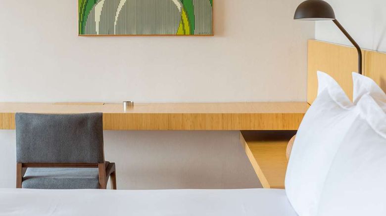 <b>B Hotel Brasilia Suite</b>. Images powered by <a href="https://iceportal.shijigroup.com/" title="IcePortal" target="_blank">IcePortal</a>.