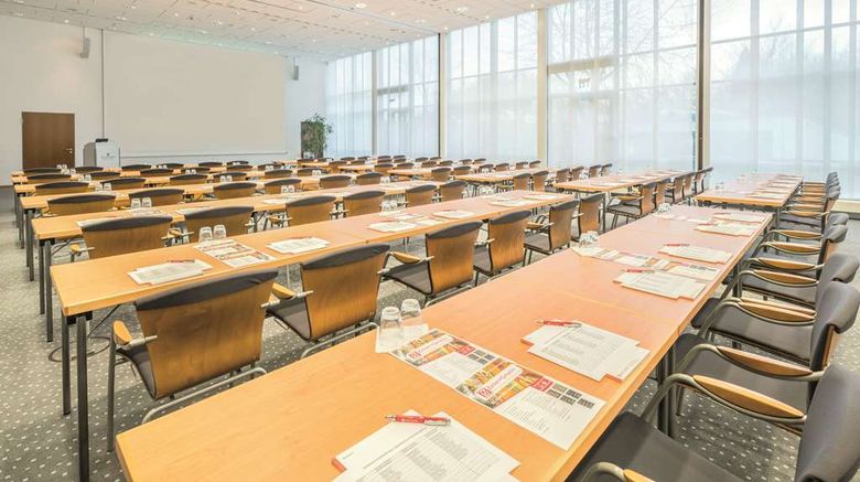 <b>Seminaris Hotel Bad Boll Meeting</b>. Images powered by <a href="https://iceportal.shijigroup.com/" title="IcePortal" target="_blank">IcePortal</a>.