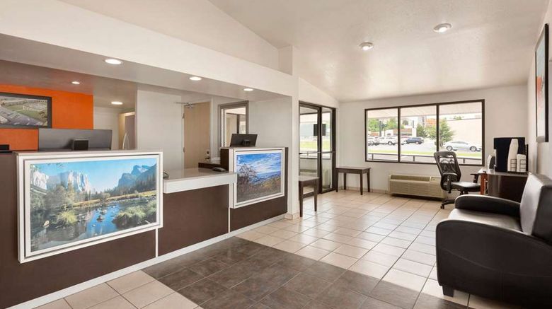<b>Howard Johnson by Wyndham Harrisonburg Lobby</b>. Images powered by <a href="https://iceportal.shijigroup.com/" title="IcePortal" target="_blank">IcePortal</a>.
