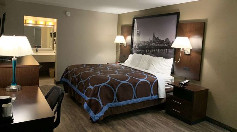 <b>Super 8 by Wyndham Cookeville Room</b>. Images powered by <a href="https://iceportal.shijigroup.com/" title="IcePortal" target="_blank">IcePortal</a>.