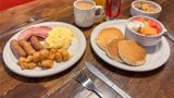 <b>Nisku Inn & Conference Centre Restaurant</b>. Images powered by <a href="https://iceportal.shijigroup.com/" title="IcePortal" target="_blank">IcePortal</a>.