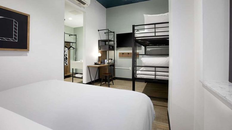 <b>TRYP by Wyndham Pittsburgh/Lawrenceville Room</b>. Images powered by <a href="https://iceportal.shijigroup.com/" title="IcePortal" target="_blank">IcePortal</a>.