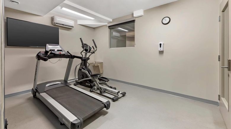 <b>Quality Inn CentreVille Health</b>. Images powered by <a href="https://iceportal.shijigroup.com/" title="IcePortal" target="_blank">IcePortal</a>.