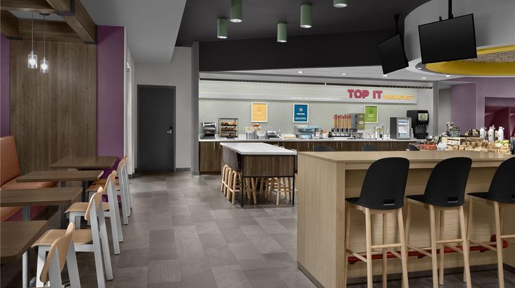 Tru by Hilton Mt Pleasant Charleston Restaurant