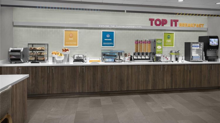 Tru by Hilton Mt Pleasant Charleston Restaurant