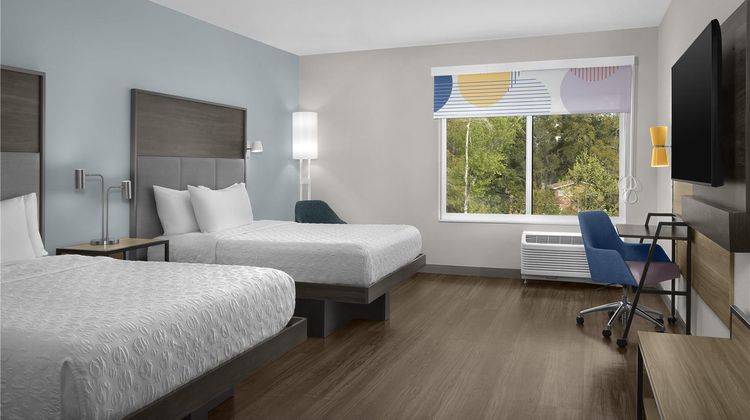 Tru by Hilton Mt Pleasant Charleston Room