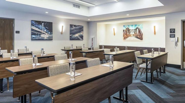 Hampton Inn and Suites Bridgeview Meeting