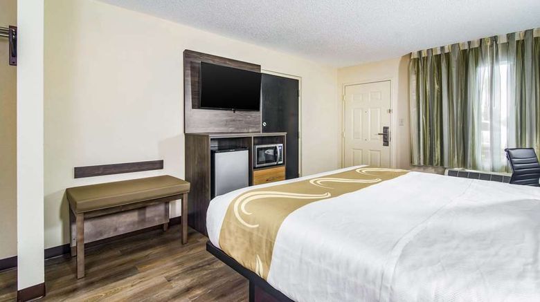 <b>Quality Inn and Suites Lake City Room</b>. Images powered by <a href="https://iceportal.shijigroup.com/" title="IcePortal" target="_blank">IcePortal</a>.