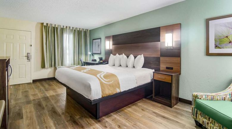 <b>Quality Inn and Suites Lake City Room</b>. Images powered by <a href="https://iceportal.shijigroup.com/" title="IcePortal" target="_blank">IcePortal</a>.