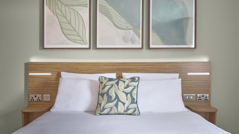 <b>Travelodge Solihull Room</b>. Images powered by <a href="https://iceportal.shijigroup.com/" title="IcePortal" target="_blank">IcePortal</a>.