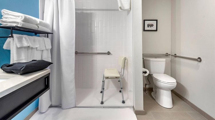 The Freeport Hotel Ascend Collection Room