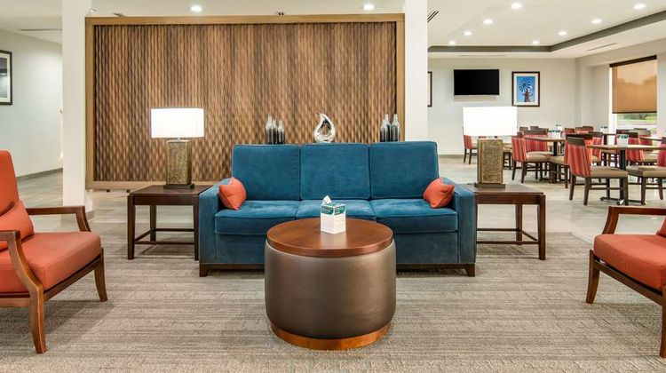 Comfort Suites DeSoto Dallas South Lobby