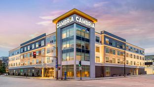Cambria Hotel Milwaukee Downtown