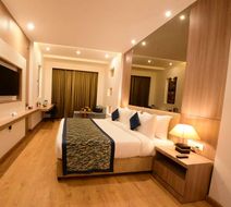 SureStay Hotel by Best Western Amritsar Room