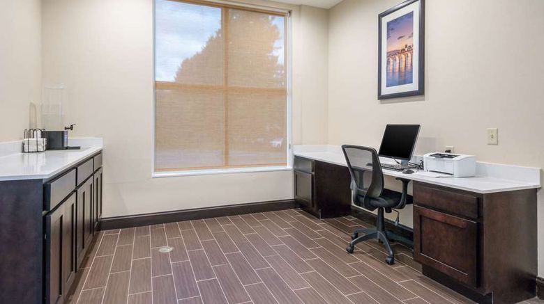 <b>Comfort Inn & Stes Harrisburg Hershey W Other</b>. Images powered by <a href="https://iceportal.shijigroup.com/" title="IcePortal" target="_blank">IcePortal</a>.
