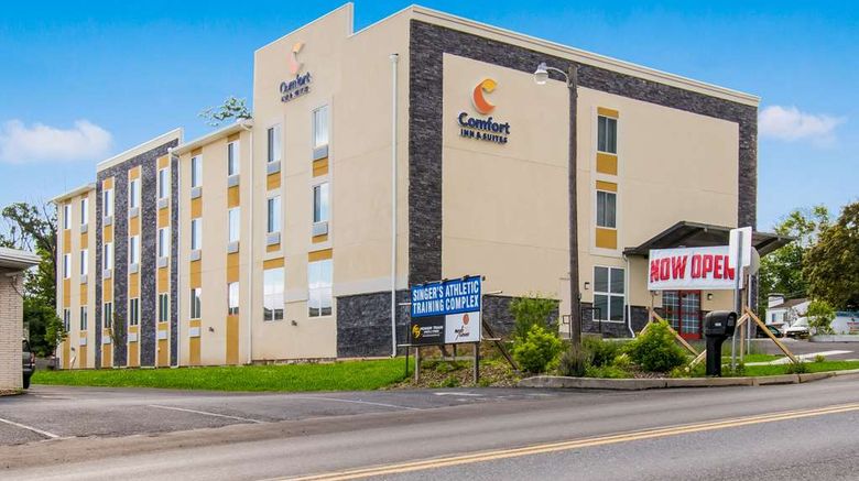 <b>Comfort Inn & Stes Harrisburg Hershey W Exterior</b>. Images powered by <a href="https://iceportal.shijigroup.com/" title="IcePortal" target="_blank">IcePortal</a>.