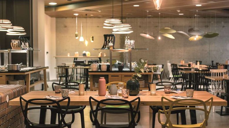 <b>Seminaris Hotel Lueneburg Restaurant</b>. Images powered by <a href="https://iceportal.shijigroup.com/" title="IcePortal" target="_blank">IcePortal</a>.