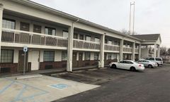 Days Inn by Wyndham Indianapolis South