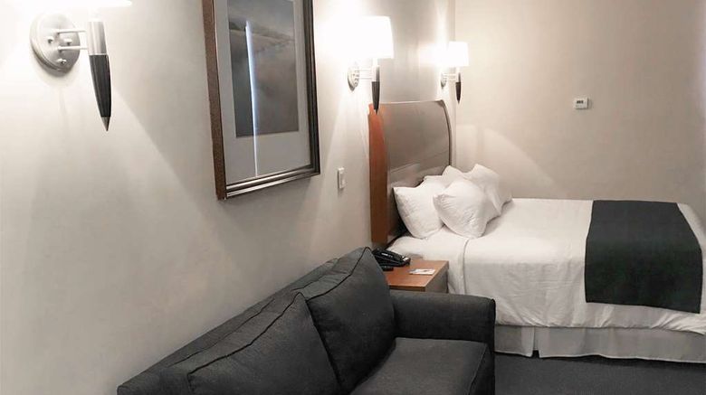 <b>Days Inn by Wyndham Piedras Negras Room</b>. Images powered by <a href="https://iceportal.shijigroup.com/" title="IcePortal" target="_blank">IcePortal</a>.