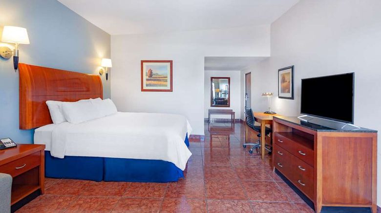 <b>Days Inn by Wyndham Piedras Negras Suite</b>. Images powered by <a href="https://iceportal.shijigroup.com/" title="IcePortal" target="_blank">IcePortal</a>.