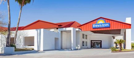 Days Inn by Wyndham Piedras Negras Exterior