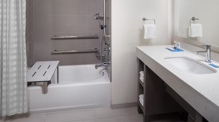 Hyatt House Mount Pleasant Midtown Room