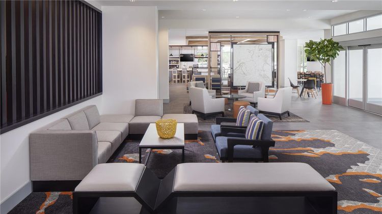 Hyatt House Mount Pleasant Midtown Lobby