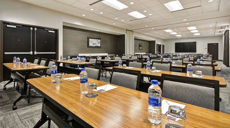 <b>Hyatt Place Fresno Meeting</b>. Images powered by <a href="https://iceportal.shijigroup.com/" title="IcePortal" target="_blank">IcePortal</a>.