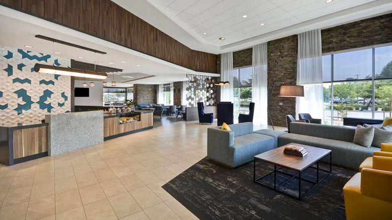 <b>Hyatt Place Fresno Restaurant</b>. Images powered by <a href="https://iceportal.shijigroup.com/" title="IcePortal" target="_blank">IcePortal</a>.