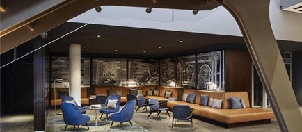 Hyatt Regency Vienna Lobby