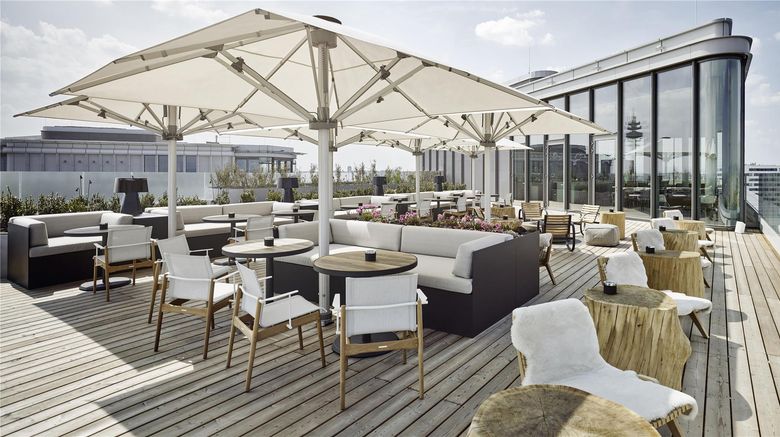 <b>Hyatt Regency Vienna Restaurant</b>. Images powered by <a href="https://iceportal.shijigroup.com/" title="IcePortal" target="_blank">IcePortal</a>.