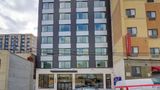 Microtel Inn & Suites Long Island City Exterior