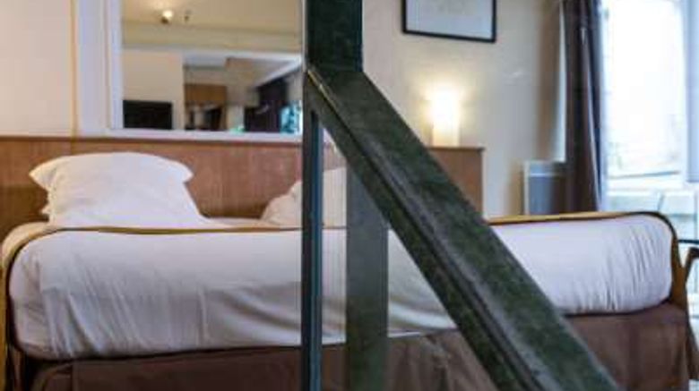 <b>Jeu de Paume Hotel Room</b>. Images powered by <a href="https://iceportal.shijigroup.com/" title="IcePortal" target="_blank">IcePortal</a>.