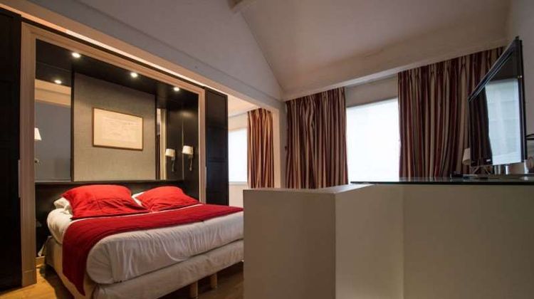 Jeu de Paume Hotel Room