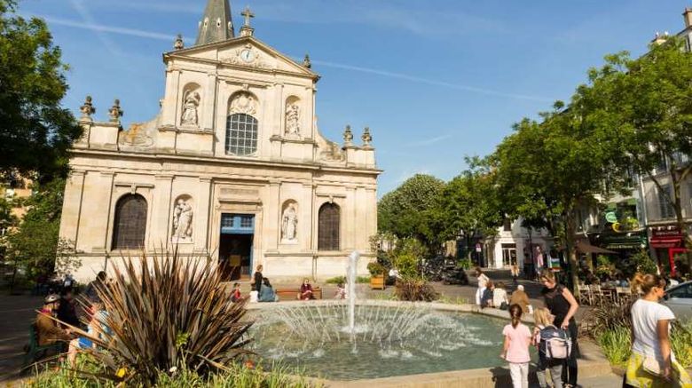 <b>Hotel The Originals City Rueil Centre Exterior</b>. Images powered by <a href="https://iceportal.shijigroup.com/" title="IcePortal" target="_blank">IcePortal</a>.