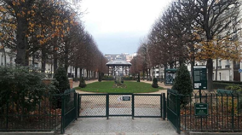 <b>Hotel Villa Eiffel Mademoiselle Exterior</b>. Images powered by <a href="https://iceportal.shijigroup.com/" title="IcePortal" target="_blank">IcePortal</a>.