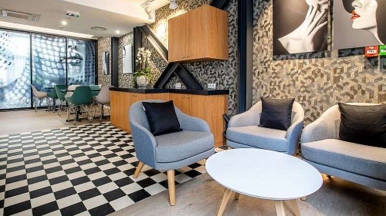 <b>Hotel Villa Eiffel Mademoiselle Room</b>. Images powered by <a href="https://iceportal.shijigroup.com/" title="IcePortal" target="_blank">IcePortal</a>.