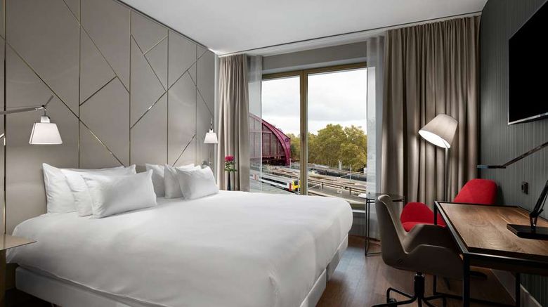 <b>NH Collection Antwerp Centre Room</b>. Images powered by <a href="https://iceportal.shijigroup.com/" title="IcePortal" target="_blank">IcePortal</a>.