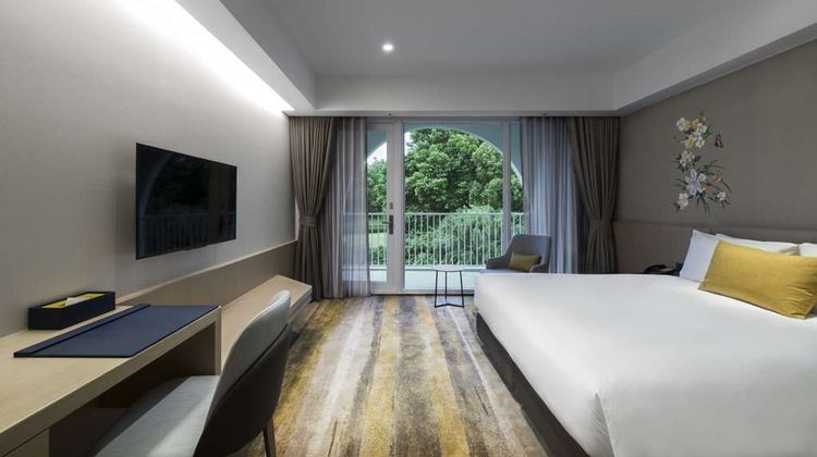 Golden Tulip Fab Hotel New Taipei Room