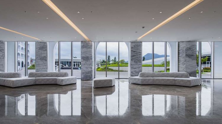 Golden Tulip Fab Hotel New Taipei Lobby