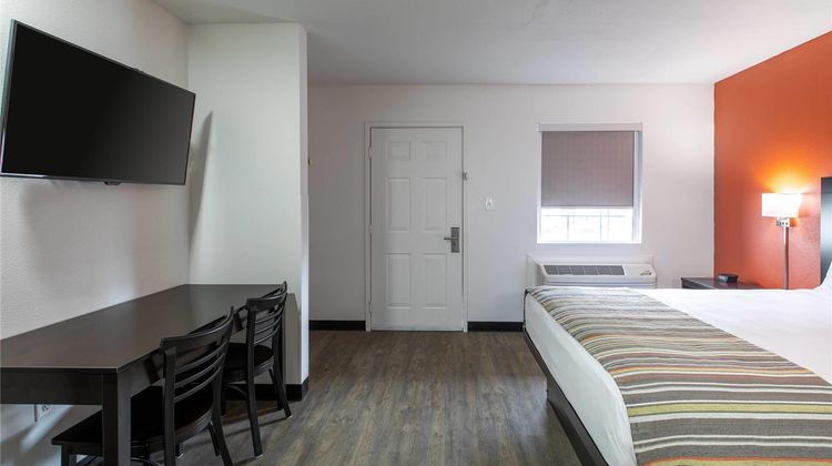 Suburban Studios Room