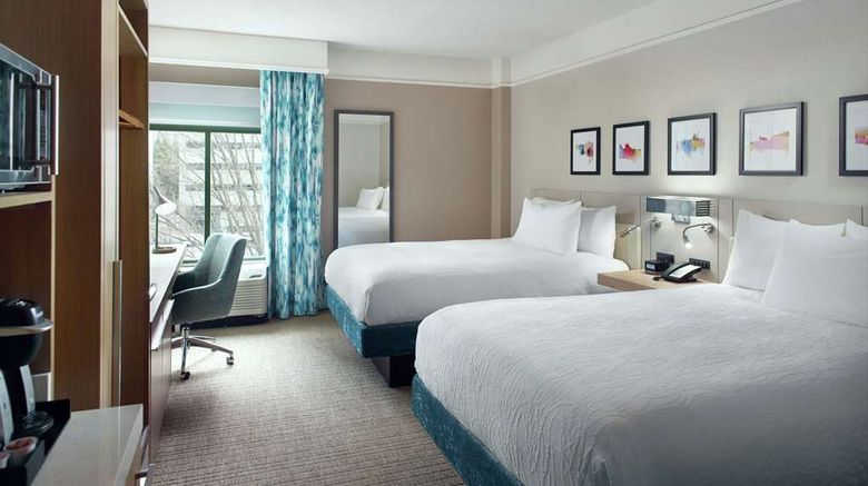 <b>Hilton Garden Inn Atlanta Buckhead Room</b>. Images powered by <a href="https://iceportal.shijigroup.com/" title="IcePortal" target="_blank">IcePortal</a>.