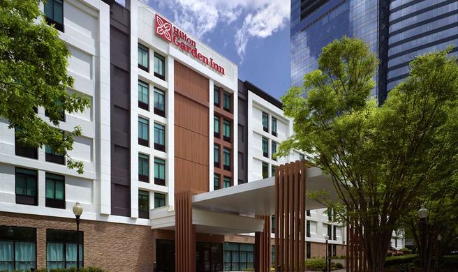 Hilton Garden Inn Atlanta Buckhead Exterior